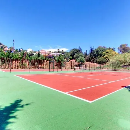 1039 - Carib Playa Duplex Penthouse Apartment Marbella